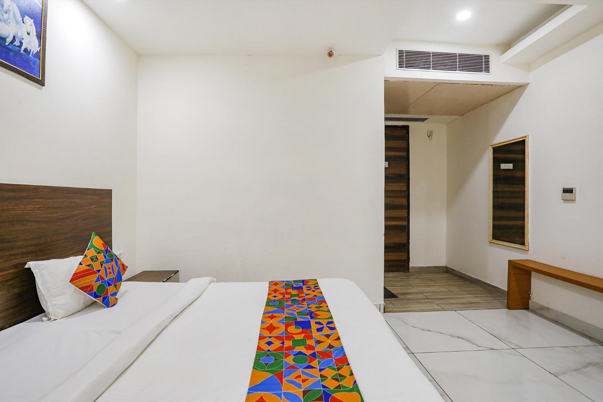 Fabhotel Kinsfolk Ghaziabád Exteriér fotografie